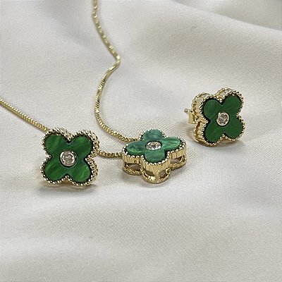 CONJUNTO FLOR VERDE NO DOURADO - SEMIJOIA