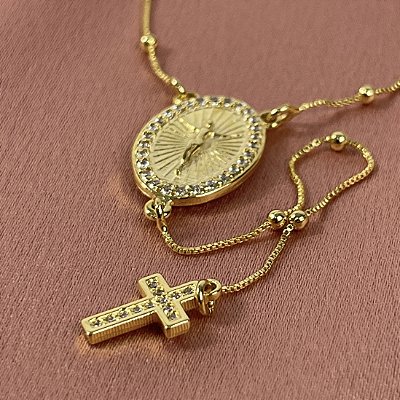 COLAR TERÇO VENEZIANA COM CRUZ PEDRARIA NO DOURADO - SEMIJOIA
