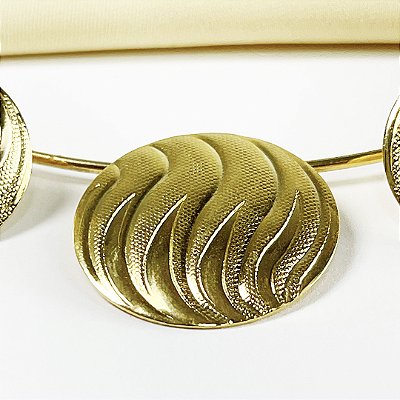 CONJUNTO COLAR ARGOLA E BRINCO NO DOURADO - SEMIJOIA