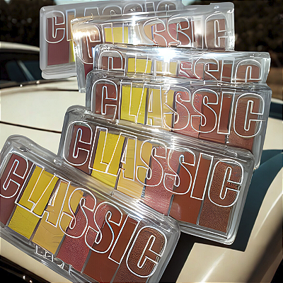 Estojo Paleta de Sombras Metálicas e Mattes Classic - Cor 2