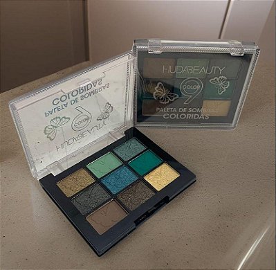 Paleta Sombras Coloridas Huda Beauty Vibrantes - COR 4
