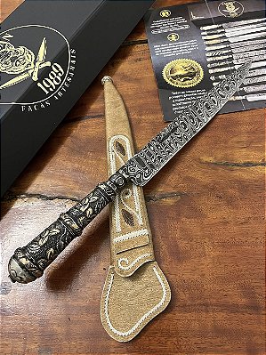Faca Artesanal Damasco Botão Integral 10” Padrão Leader Cabo em Alpaca Cinzelada com Ouro