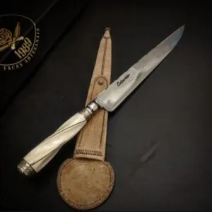 Faca Forjada Carbono