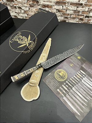 Faca Artesanal Padrão Arkansas 10 Pol Cabo em Prata e Ouro