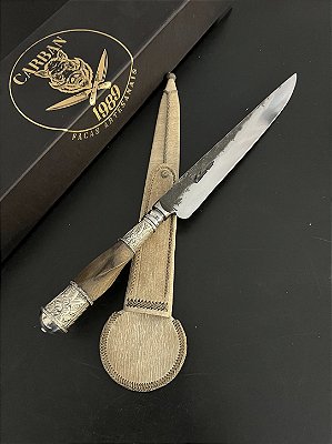 Faca Artesanal Forjada Brutforged 9” em Aço Carbono Cabo em Guajuvira