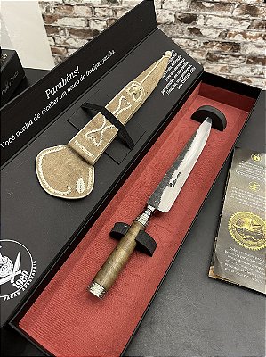 Faca Artesanal Forjada Brutforged 8” em Aço Carbono Cabo em Radica de Imbuia