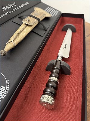 Faca Artesanal Forjada 8” em Aço Carbono 52100 Cabo em Madeira Braúna