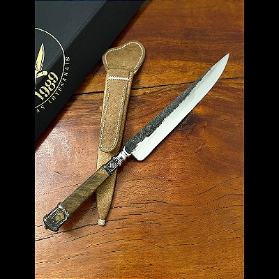 Faca Artesanal Forjada Brutforged 8” em Aço Carbono Cabo em Radica de Imbuia com Alpaca