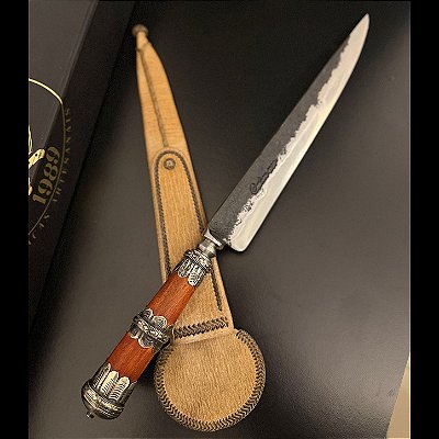 Faca Colorado – Coleção Tropilha, Forjada em Aço Carbono Brutforged 9 Polegadas com Cabo em Pau-Brasil e Alpaca