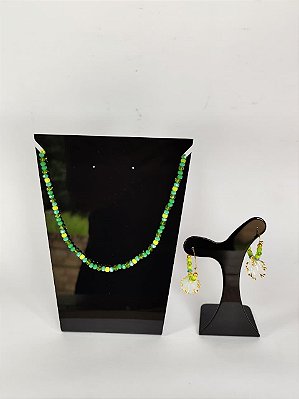 Kit Colar e Brincos Cristais Verdes - Brilho e Axé