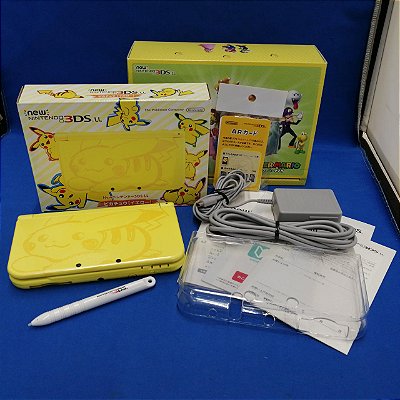 NINTENDO 3DS LL Pikachu Modelo