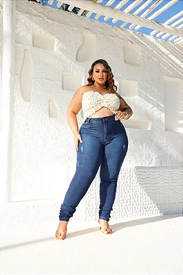 Calça Jeans Plus Feminina Skinny Ajustada