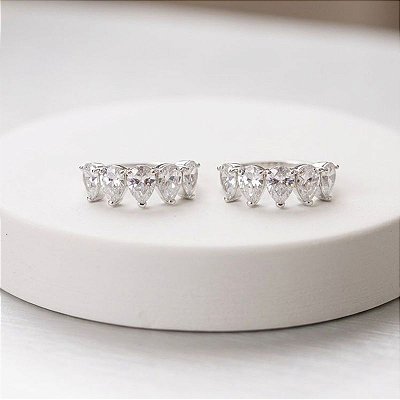 Anel com Pedras Gotas de Zircônia Banho de Ouro 18k e Prata