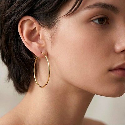 Brinco Argola Tubinho Básico 5cm Banho Ouro 18k
