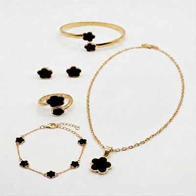 Conjunto Flor Preta Resinado Aço Dourado 316L⭐️ 5 Peças