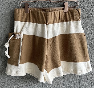 Short Moletom listrado bolso lateral