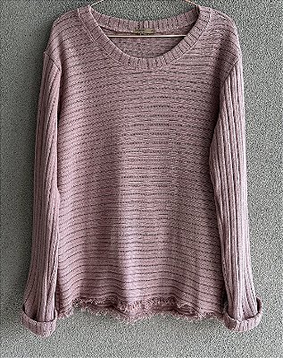 Blusa Tricot canelado de algodão barra com franja e manga longa