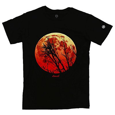 Camiseta Red Moon