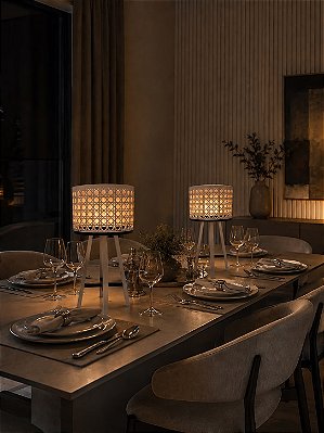 Luminária de mesa rattan