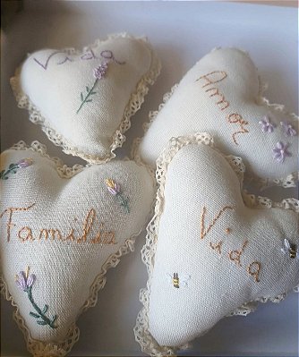 Lembrancinha coração 20cm (personalizável)