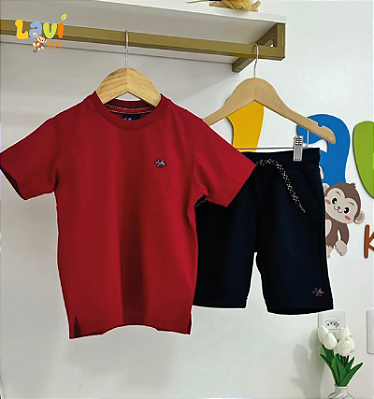Conjunto Masculino – Camiseta Vermelha + Bermuda Moletom Azul Marinho