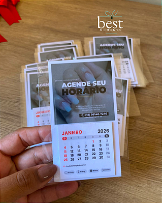 Calendário com ímã