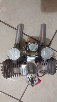 Motor Desert Aircraft Da100 2 Cilindro Com Carburador Walbro