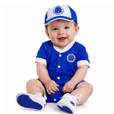 Kit Bebê Cruzeiro 3 Peças Macacão Boné e Sapatinho Oficial