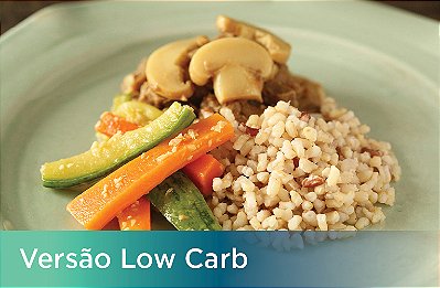 Estrogonofe de Carne com Arroz Falso de Brócolis (Low Carb)