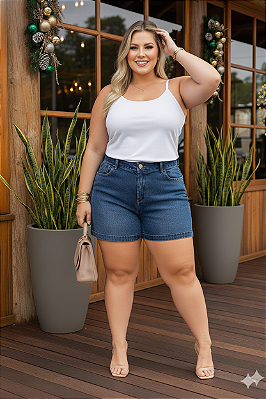 Regata de Malha Branca Plus Size