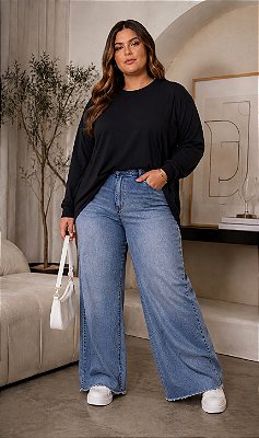 Blusão Karen de Lanzinha Preta Plus SIze