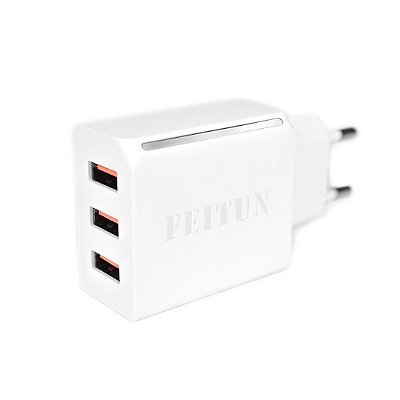 Carregador Fonte Feitun com 3 entradas USB