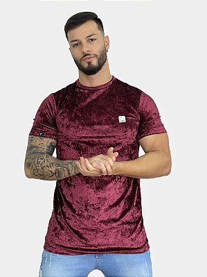 Camiseta Longline Bordô Veludo Placa de Metal - Fint