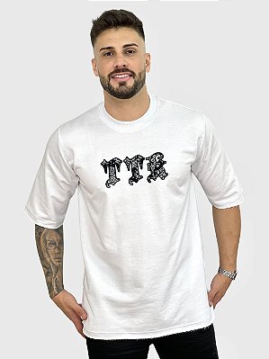 Camiseta Oversized Branca Gangsta Cut - Totanka