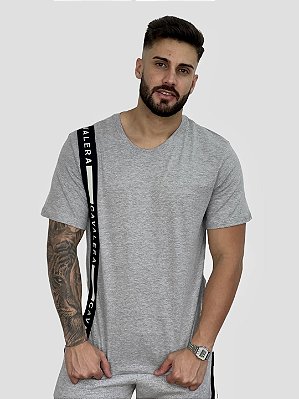 Camiseta Cavalera Estampada Vermelha - Compre Agora