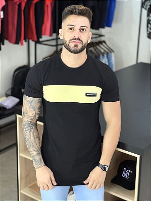 Camiseta Longline Preta Recorte Amarelo - Maravilla