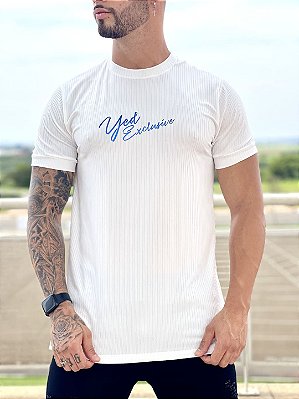 Camiseta Longline Masculina Branca Canelada Logo Foil Azul*