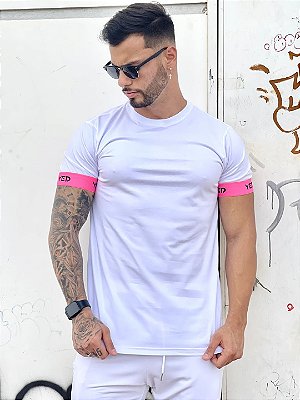 Camiseta Longline Masculina Branca Detalhe Rosa YED*