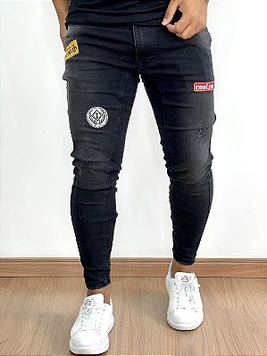 Calça Jeans Masculina Preta Lavada Rasgada Com Patch Premium*