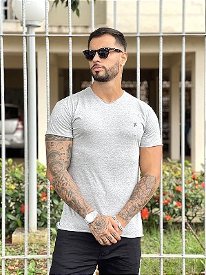 Camiseta Longline Masculina Cinza Claro Básica Premium @