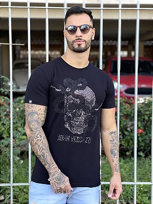 Camiseta Longline Masculina Preta Caveira e Cobra Pedraria