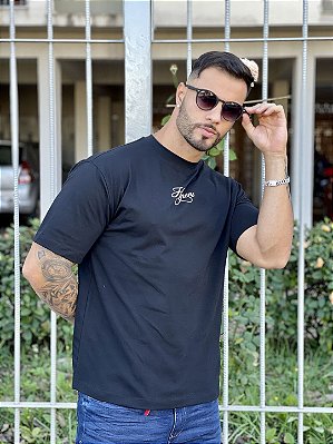 Camiseta Oversized Masculina Preta Sacred