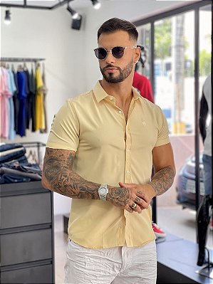 Camisa Masculina Manga Curta Amarela Premium