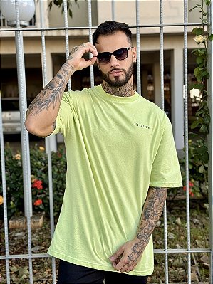 Camiseta Oversized Masculina Verde Escritas Básicas