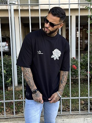 Camiseta Oversized Masculina Preta Flower