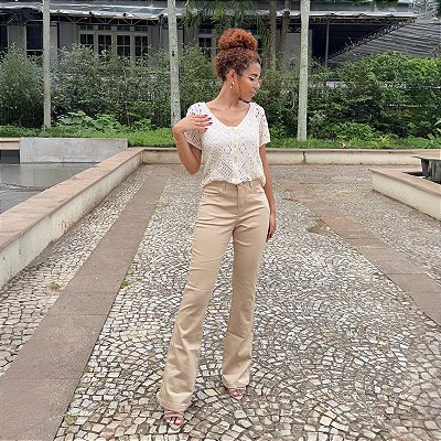 Calça Bootcut Marfim Sarja com Elastano - BlackJeans - 23677