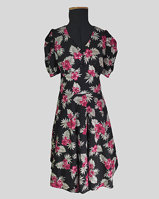 Vestido Preto Tropical Godê G