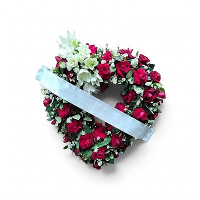 O3 - Coroa de Coração de Rosas Vermelha