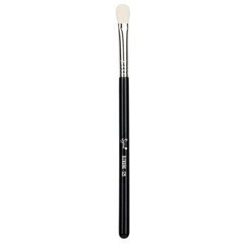 Sigma Beauty E25 - Blending Brush