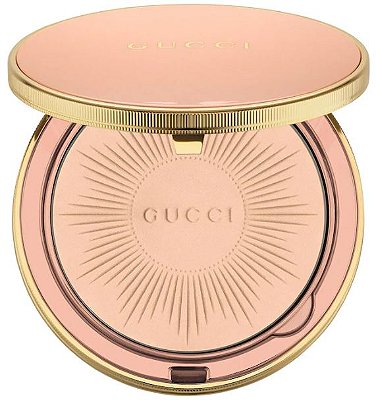 Gucci Mattifying Face Powder with 18-Hour Wear